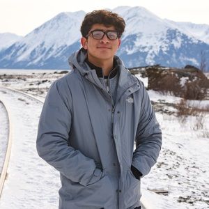 Meet your Posher, Daniel